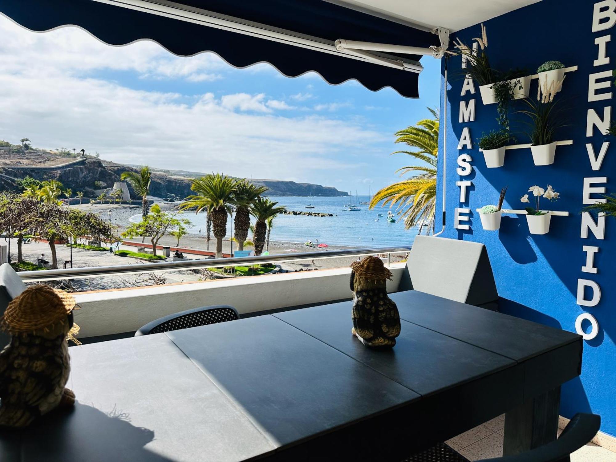 Pambnb - Chic Beachside Apartment Playa San Juan エクステリア 写真